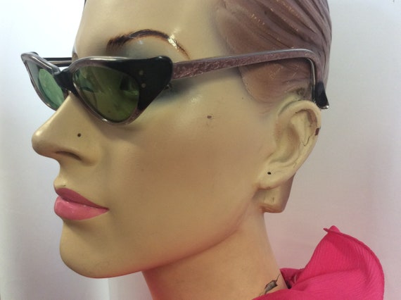 1950 Authentic Sunglasses / Cat eye Retro Rockabil