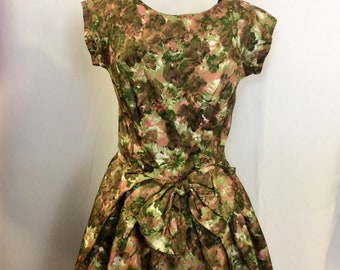 1950 Vintage swing dress / Floral silk crepe evening dress / Chic Marilyn style dress