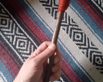 Vegan Shamanic Drumming Stick - ceremonia chamánica reciclada ética círculo pagano curanderos viajando tambores chamán bruja sonido sagrado Tambores