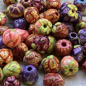 Mini Leaf Buds, Small Bud Shaped Beads,Polymer Clay Leaf Beads
