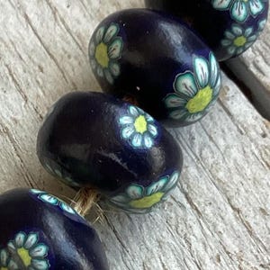 Black with Blue Daisies Beads