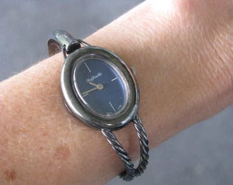Vintage Ladies Raffaello 800 Silver Manual Wind Bangle Wrist Watch, Swiss-made