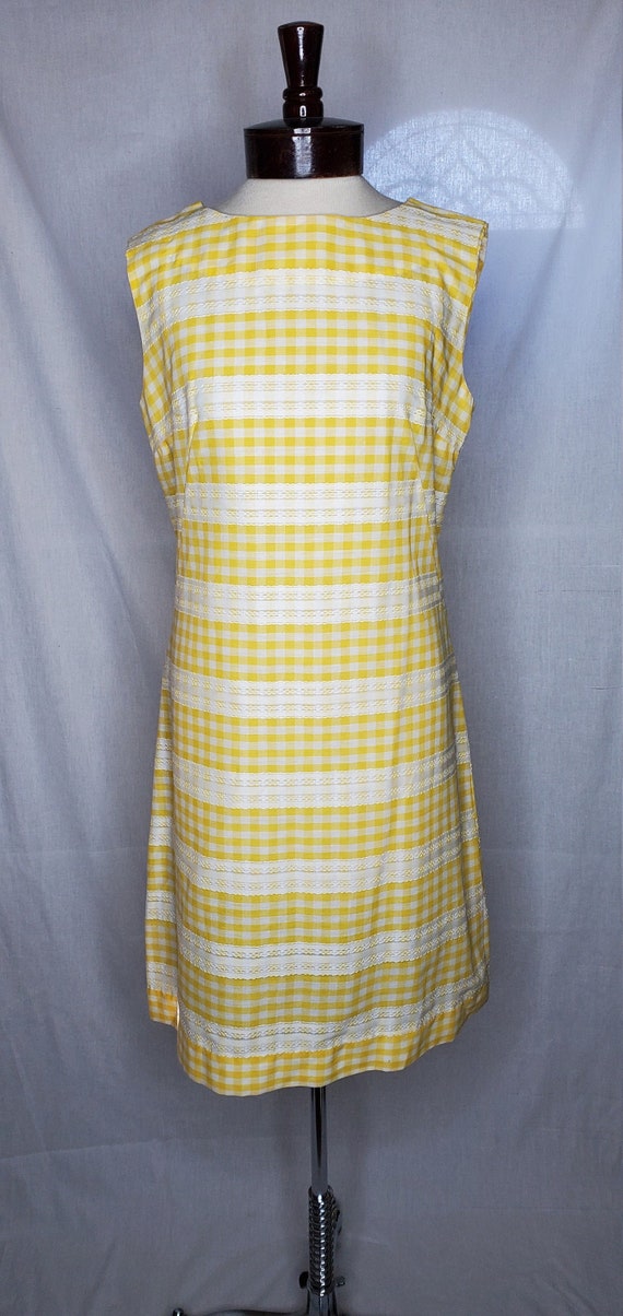 Vintage 1950s/1960s yellow gingham dress//Vintage