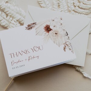 Modèle de carte de remerciement mariage floral bohème, mot de remerciement mariage bohème, note de mariage floral beige floral & terre cuite, minimal, BD156