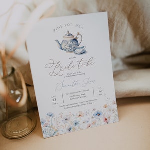 Invito per addio al nubilato con tè blu polveroso, invito modificabile per tè con fiori di campo blu, moderno tè floreale per la futura sposa, BD205