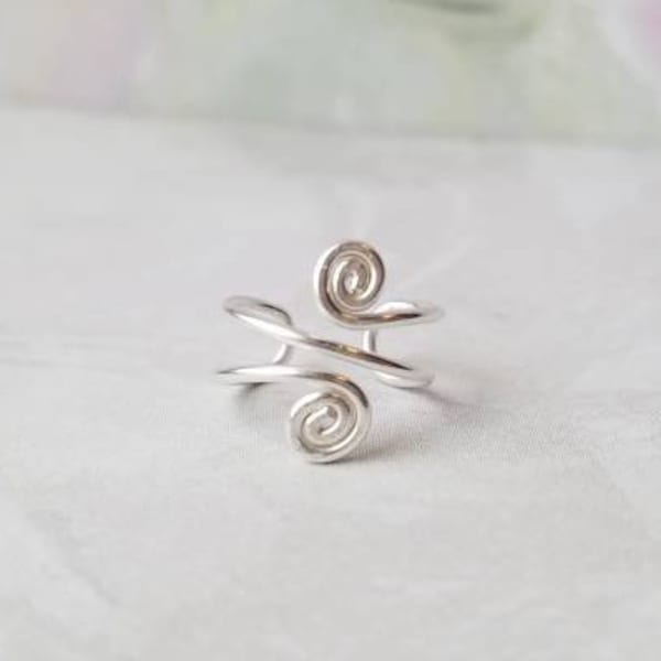 Simple Swirls Ear Cuff, Faux Piercing, Wire Ear Wrap, Silver Ear Cuff, Copper Ear Cuff