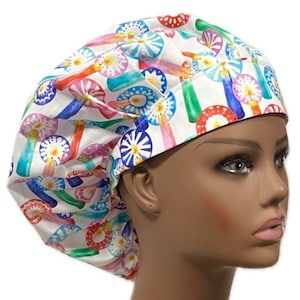 Christmas Candles Women’s Bouffant Surgical OR Scrub Cap, Scrub Hats for Women, Elastic with Toggle or Ties, Kellys Scrub Kaps