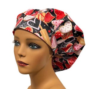 Valentine’s Day Bouffant Scrub Cap with Satin Lining | Heart Cookie Scrub Hat for Nurses, Surgical Techs, Medical Professionals | Adjustable