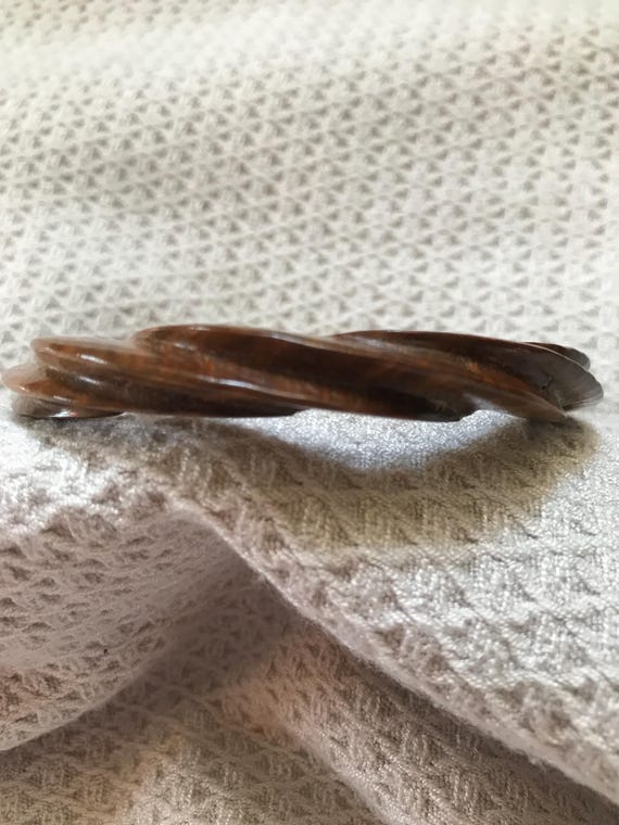 unworn vintage Patricia Von Musulin bangle bolla wood carved