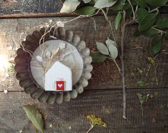 Decorative picture-Mignon moulds for tartlets-hanging decoration-gift new house-altered tin-gift for her