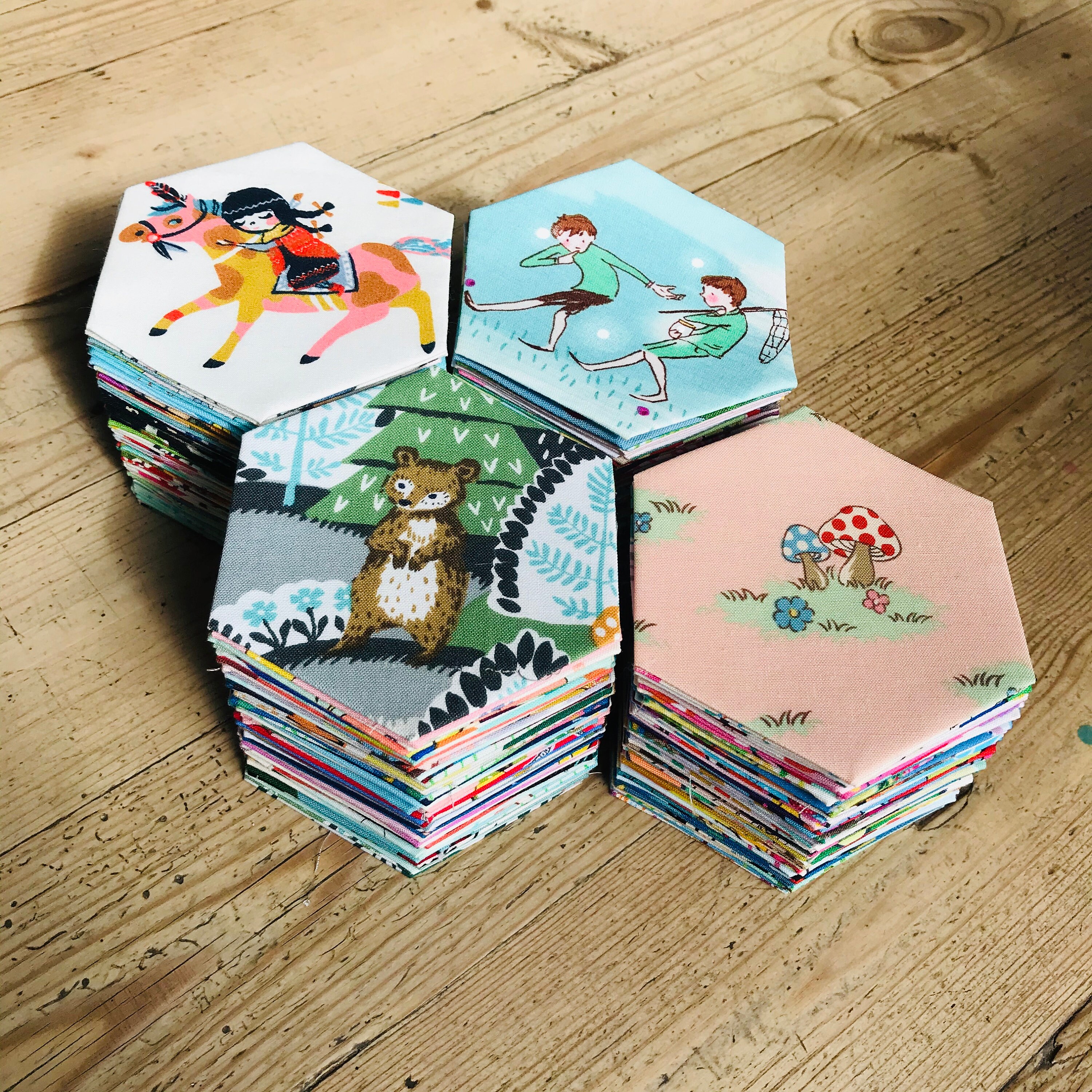 Patchwork EPP Quilt Kit for Kids / Child's Quilt / Playmat, English ...