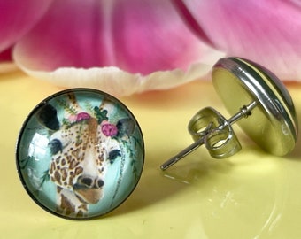 Ear studs with a cheeky giraffe, hypoallergenic surgical steel, suitable for allergy sufferers, stainless steel