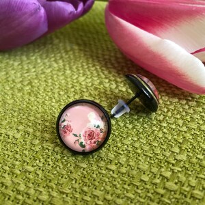 Vintage earrings in black setting, delicate pink stud earrings, rose, customizable image 3