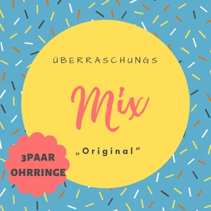 Könnte beinhalten: Ein gelber Kreis mit dem Text "Überraschungs Mix "Original"  3 Paar Ohrringe" auf blauem Hintergrund mit Konfetti-Muster.