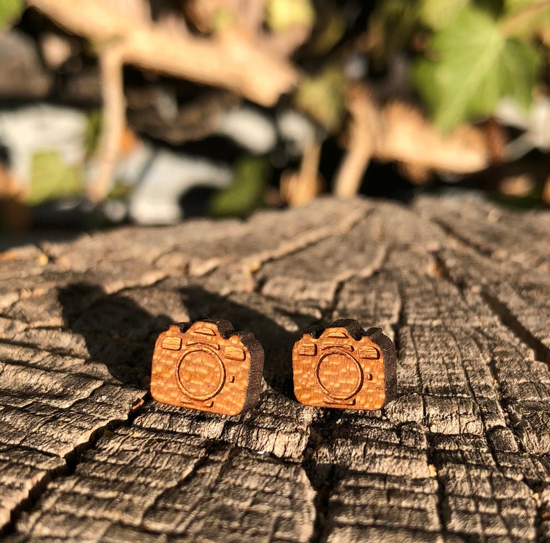 Real wood ear studs camera, wooden ear studs, wooden earrings, wooden jewelry, camera, camera earrings, cherry wood image 5