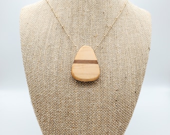 Pendant Wood Necklace