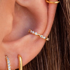 Dainty 4 Prongs CZ Conch Ear Cuff Earrings image 5