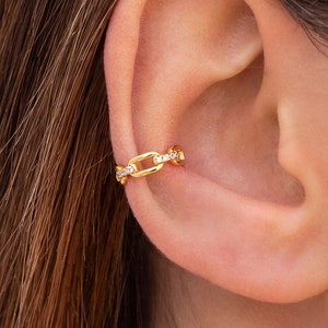 Dainty CZ Chain Links Conch Ear Cuff Earrings