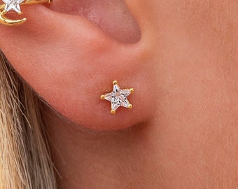 Dainty Star Shaped Cut CZ Stud Earrings