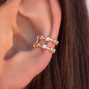 Double band conch ear cuff earrings with zircons