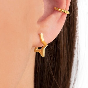 Pendientes de aro huggie chunky en forma de estrella