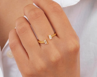 Dainty & Minimalist Baguette CZ Open Ring