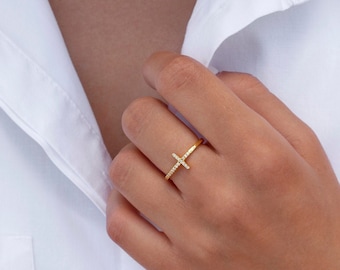 Dainty & Minimalist Pave Cubic Zirconia Cross Ring