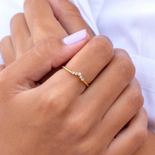 Dainty & Tiny V Shaped Pave CZ Ring