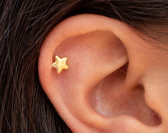 Pendientes stud minimalistas en forma de estrella - Tamaño grande