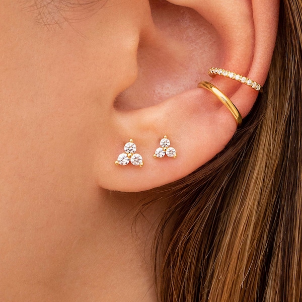 Minimalist & Dainty 3 CZ Flower Shaped Stud Earrings - Available in 4 and 6 mm