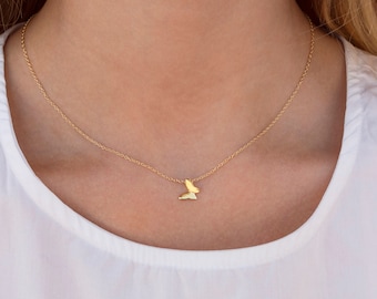 Minimalist & Dainty Butterfly-shaped Silver Pendant Necklace