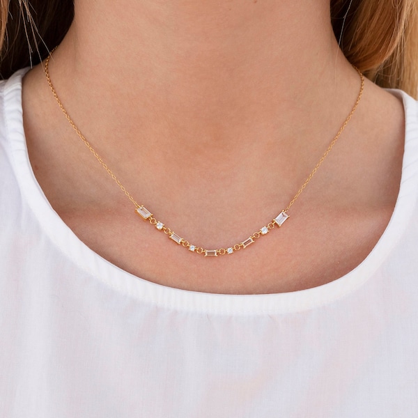 Dainty & Minimalist Baguette Round CZ Choker Necklace
