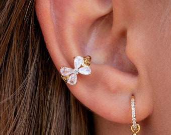 Dainty CZ Flower-Shaped & Hearts Conch Ear Cuff Earrings