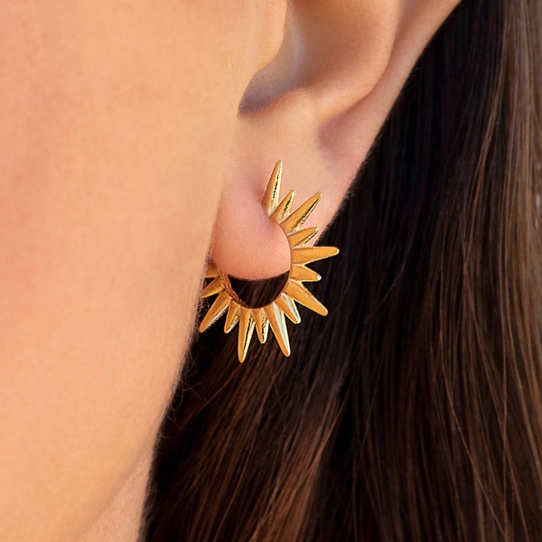 Minimalist Sun Shaped Spike Hoop Earrings