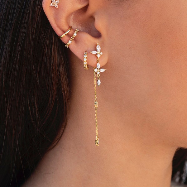 Boucles d'oreilles longues avec zircons taille marquise et ronde