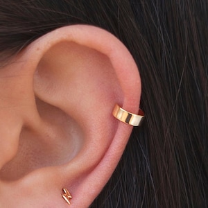 Plain silver ear cuff, Ear cuff earrings, Wide ear cuff, Earrings without holes, Piercing without piercing, Fake piercing