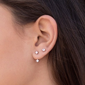 Boucles d'oreilles veste d'oreille avec deux zircons image 9