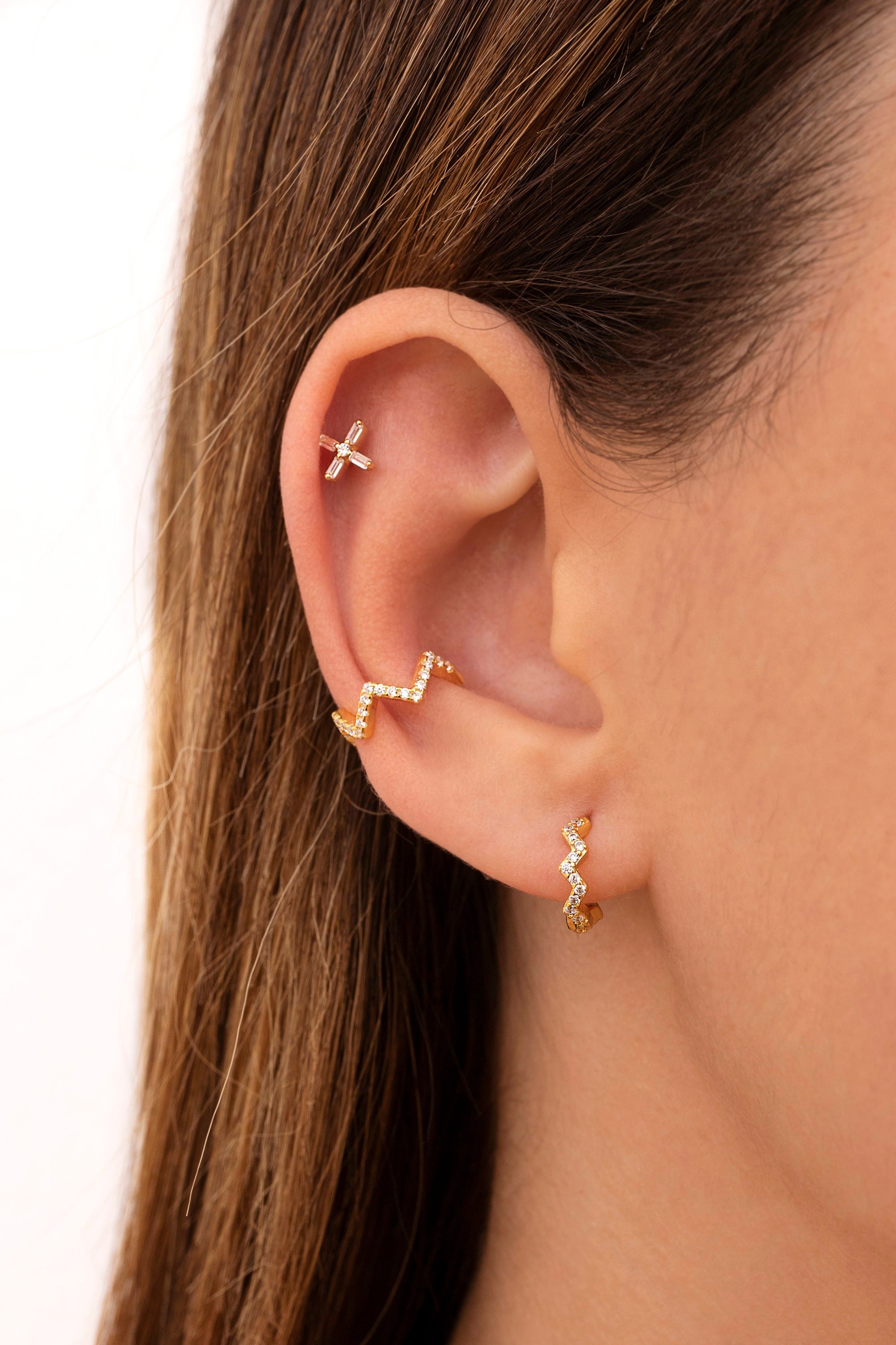【SHAPES STUDIO】French Knot Hoop Earrings ピアス SHAPES STUDIO】French Knot Hoop Earrings ピアス / Silver