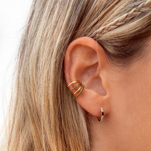 Dainty CZ 4 Bands Conch Ear Cuff Earrings Available in Black & White image 9