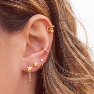 Minimalist Star Shaped Stud Earrings Large size image 7