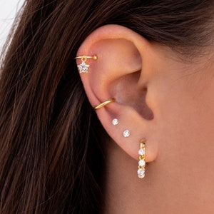 Dainty Single Band Smooth Silver Conch Ear Cuff Earrings image 10