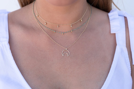 Modern necklaces online best sale
