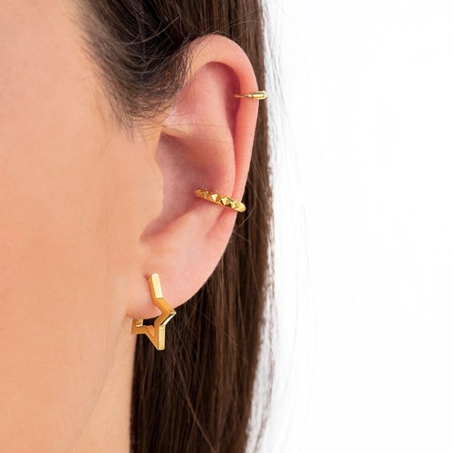 Chunky Star Shaped Huggie Hoop Earrings