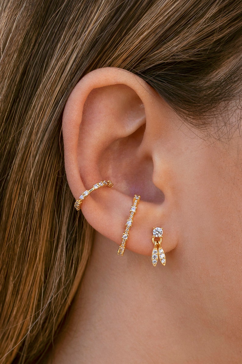 Dainty 4 Prongs CZ Conch Ear Cuff Earrings image 10