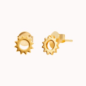 Dainty & Minimalist Sun Stud Earrings Gold