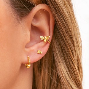 Dainty & Tiny Bee Shaped Ear Cuff Earrings image 10