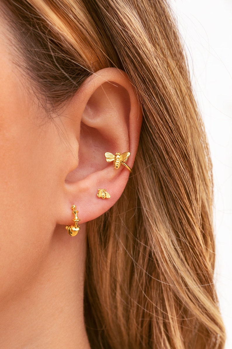 Dainty & Tiny Bee Shaped Ear Cuff Earrings image 10