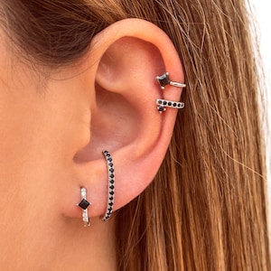 Pendientes stud ear lobe cuff con circonitas negras imagen 10