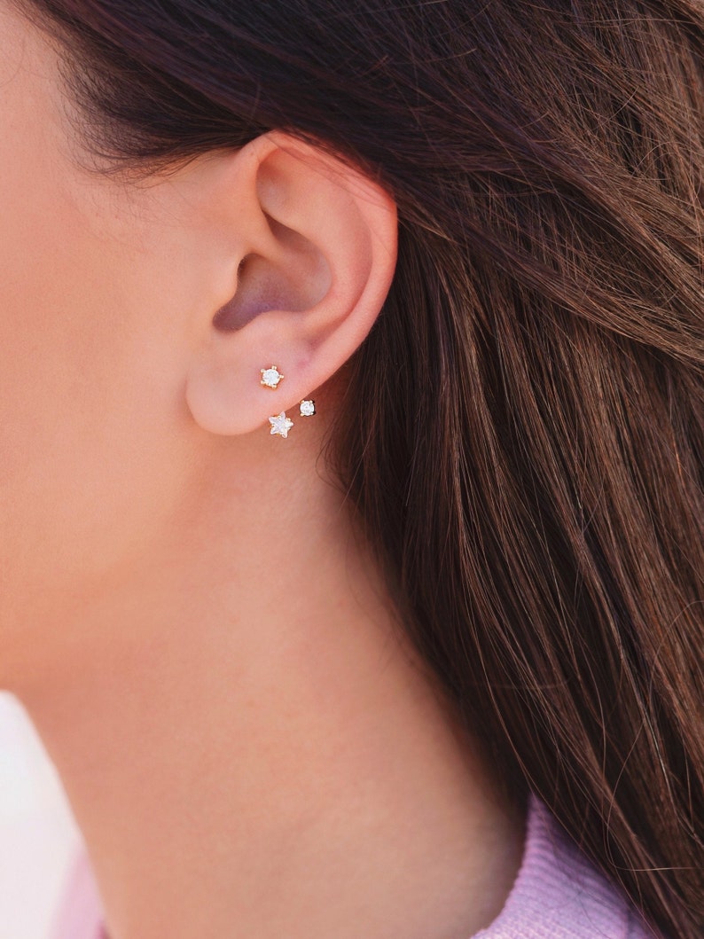 Pendientes ear jacket con circonitas en forma de estrella imagen 5