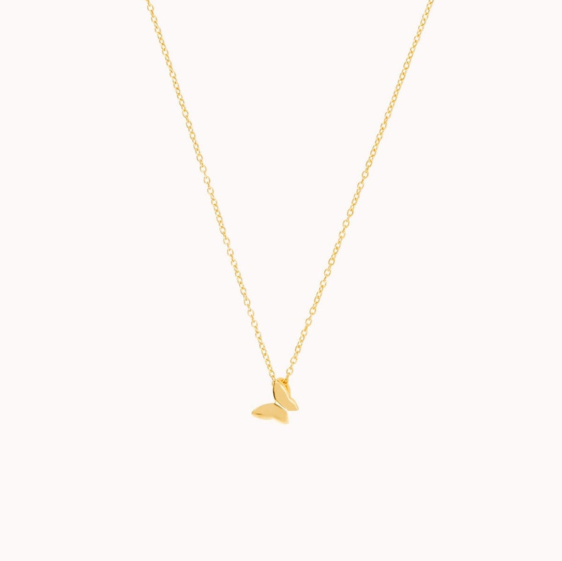Halskette mit Schmetterlingsanhänger Gold